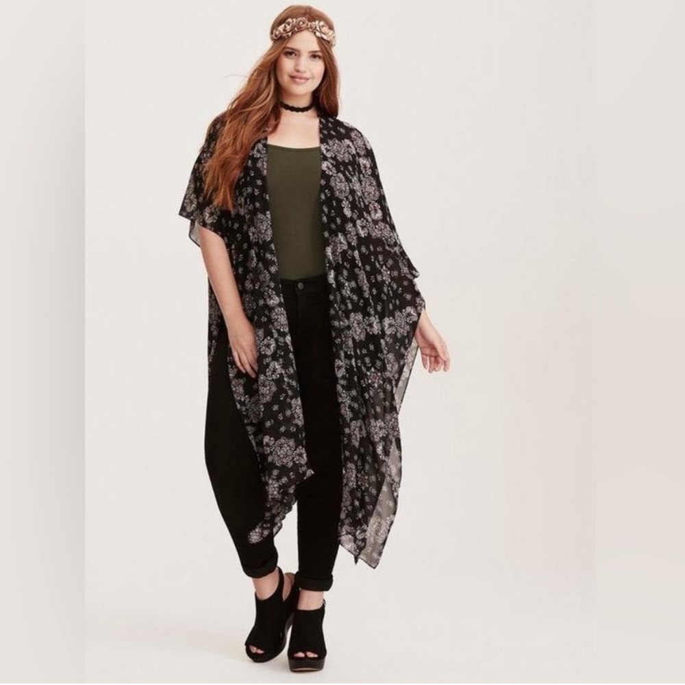 Torrid Mandala Duster Kimono
